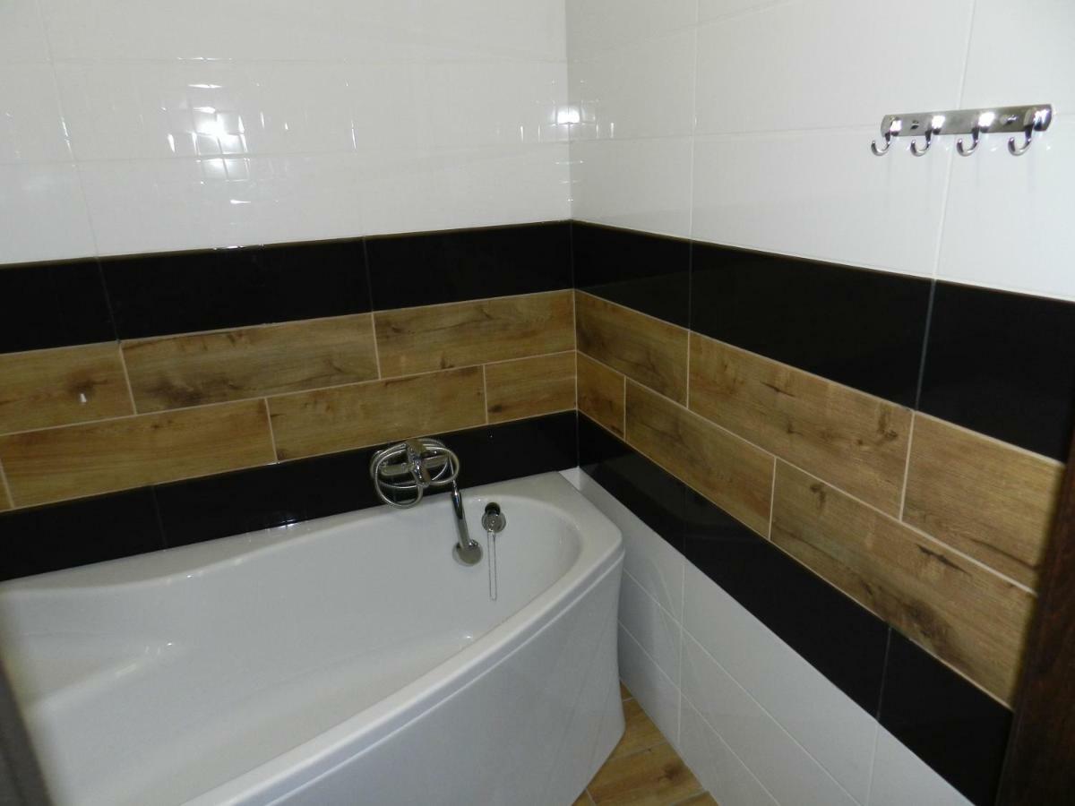 3-Room Luxury Apartment 100M2 On Sobornyi Avenue 193, By Grandhome Zaporizhia Екстериор снимка